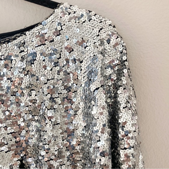 GORGEOUS VINTAGE SEQUIN TOP - Picture 6 of 10